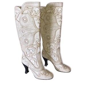 Anna Sui iconic Boots Leather Ecru Floral Western Boots  Sz 36 Olympus Fashion